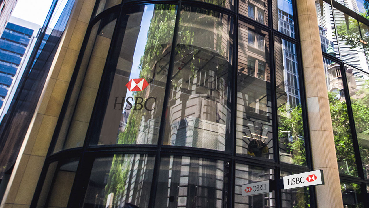 An exterior of a HSBC branch; image used for HSBC Australia Branch and ATMs.